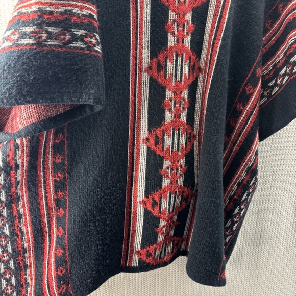 Vtg 70’s Sturbridge by Roosevelt Southwestern Knit Shawl Poncho Tribal One Size - Picture 9 of 10